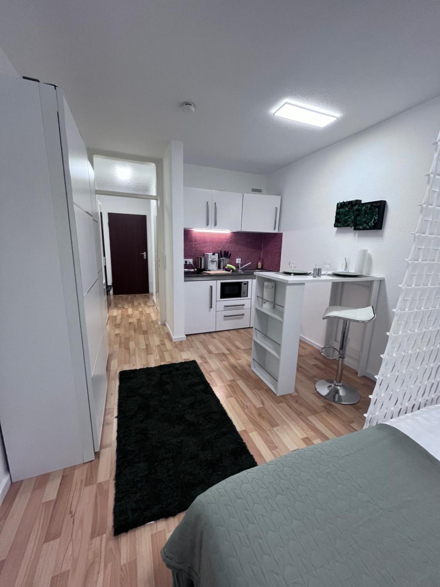 Appartamento An Der Schlachte-bremen City-boxspringbett -free Parking Brema